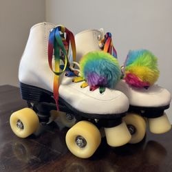 Epic Allure Quad Roller Skates with/ Rainbow Twilight LED Light Up Wheels & Pom Poms