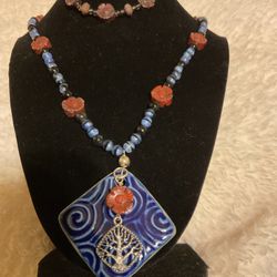 Vintage (Porcelain/solidWood)Necklace & Solid Porcelain Pendant With Matching Bracelet 