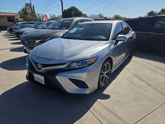 2019 Toyota Camry SE 4dr Sedan