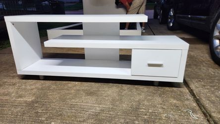 TV stand 60”16”x24”