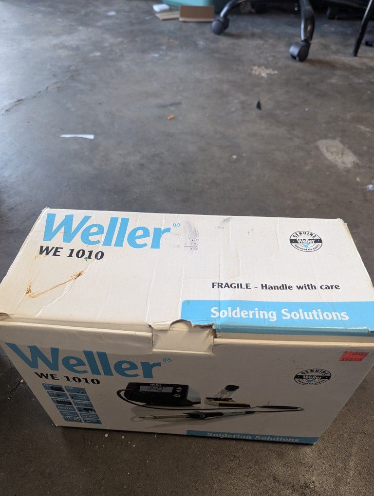 Weller 1010 Soldering Station