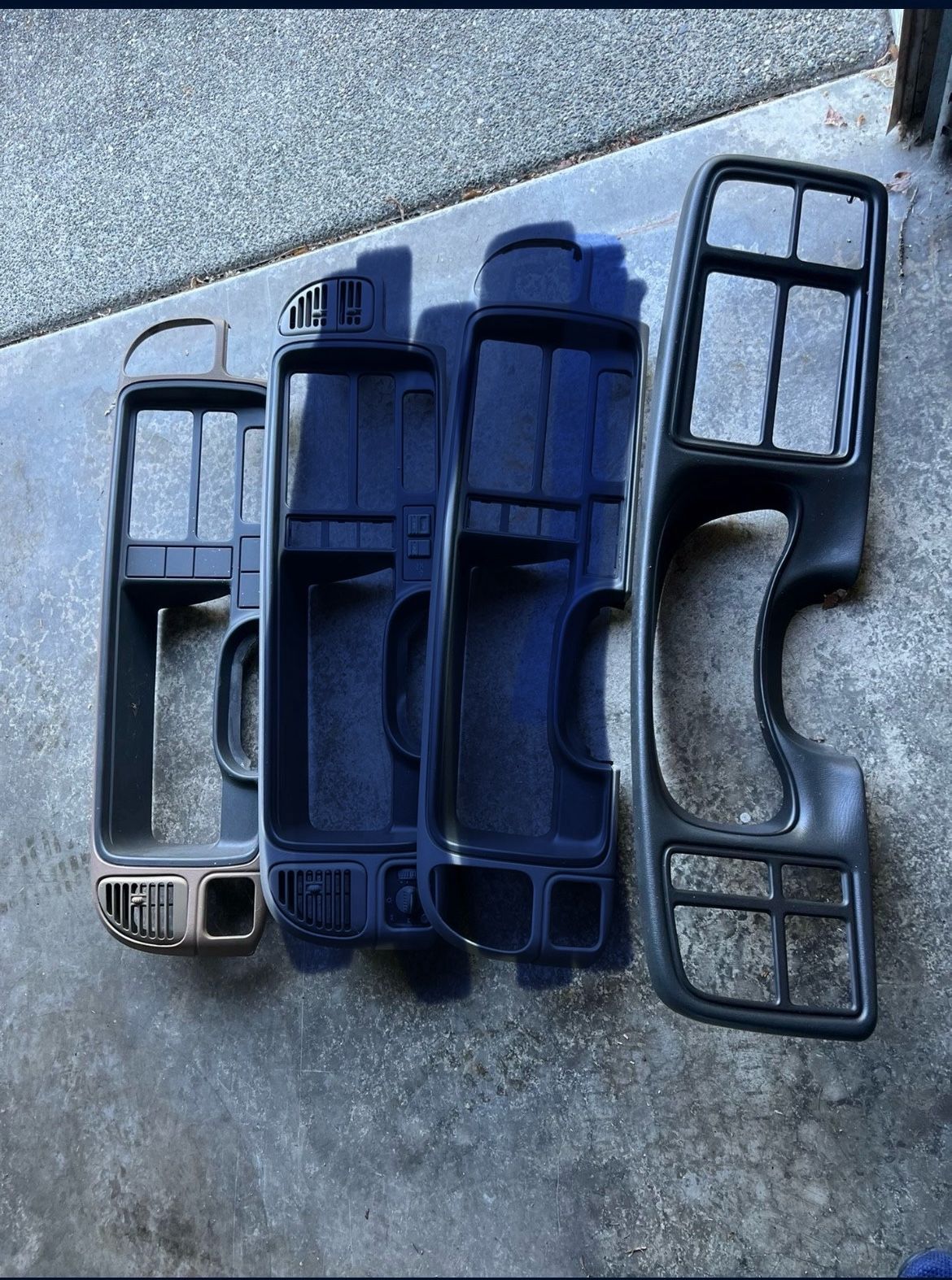 Parts Chevy Chevrolet GMC Cadillac Dash Bezel Silverado Tahoe