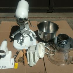 Vintage KitchenAid Mixer with Bowl And Attachments