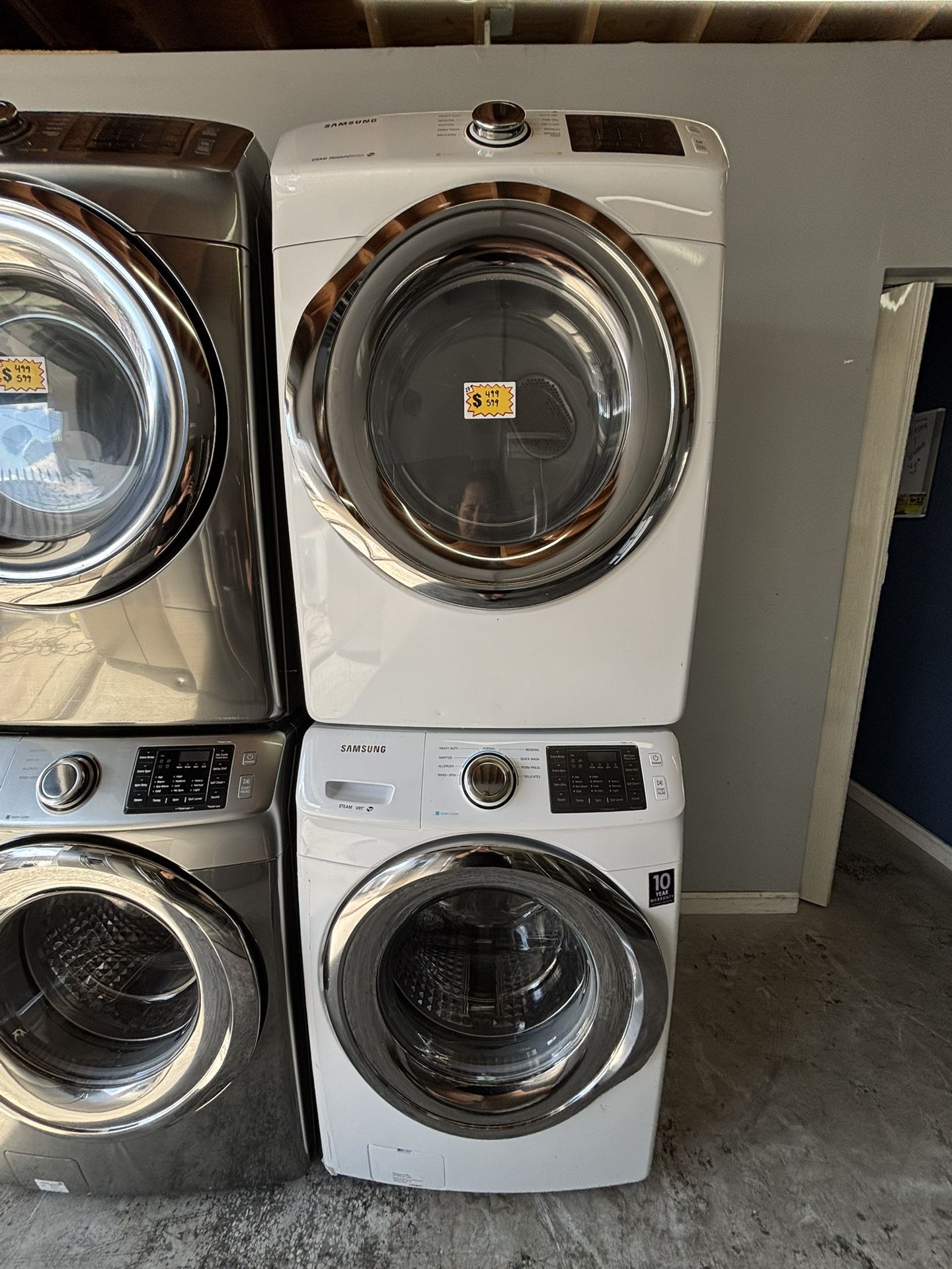 SAMSUNG 27” WASHER AND DRYER SET