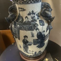 Ming Dynasty Porcelain Lamp