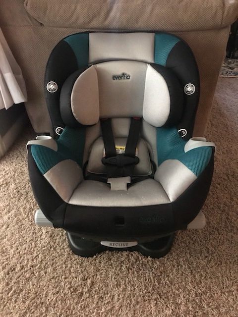 Evenflo Triumph LX Convertible Car Seat, Everett
