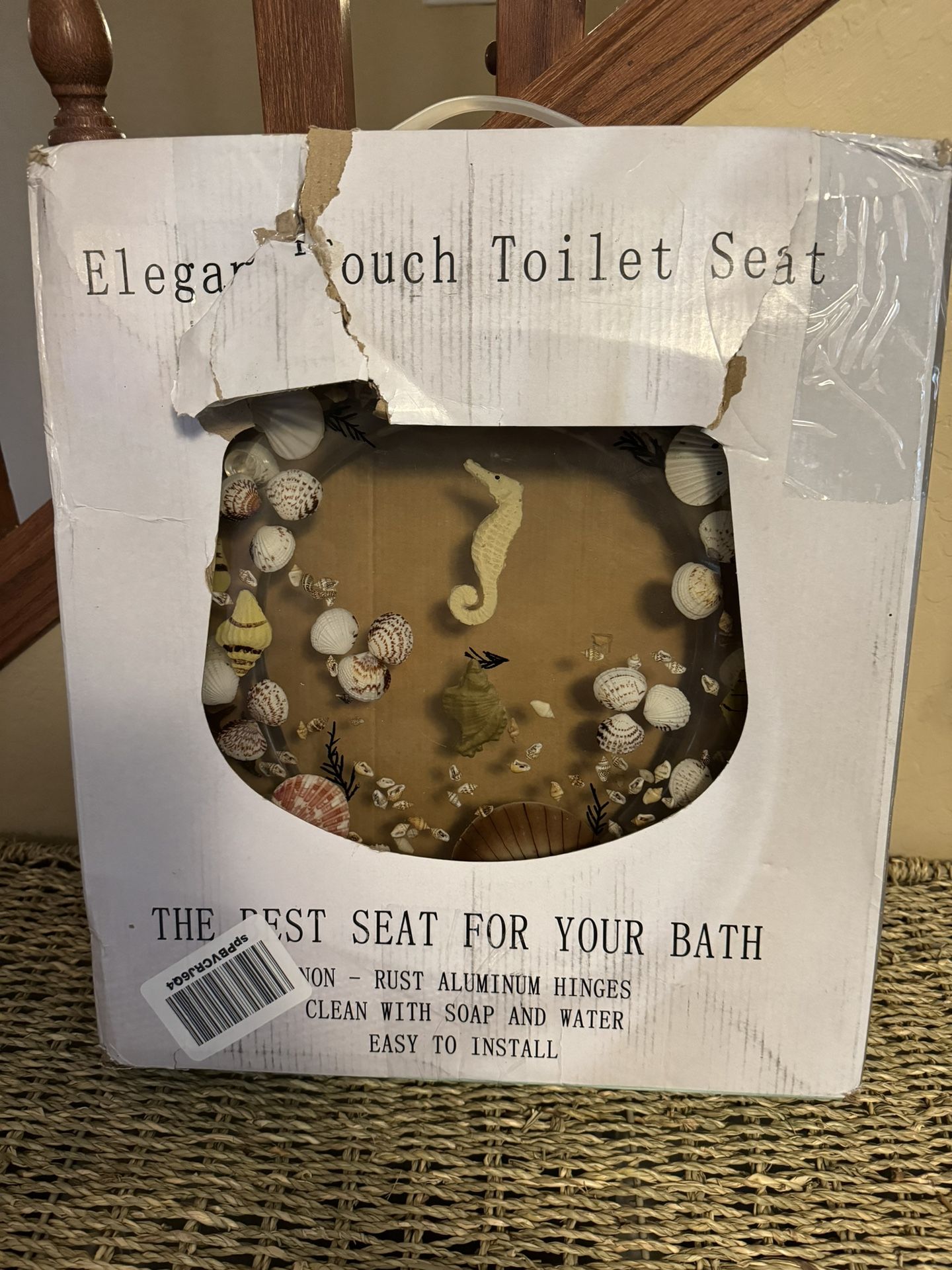 Elegant Touch Round Toilet Seat Seahorse Seashell