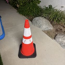 2 Work Large Cones 