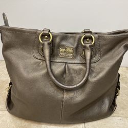 Genuine Coach, Madison, leather in bronze Handbag