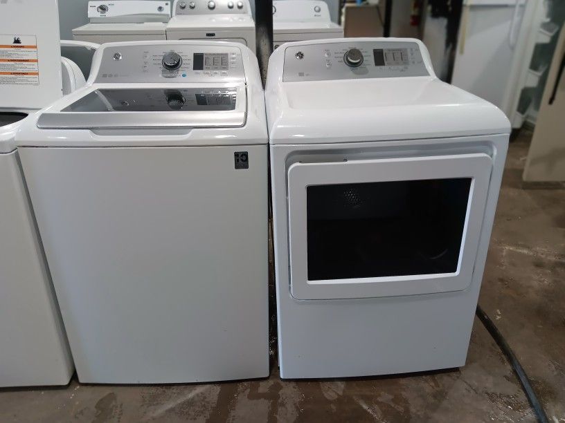 GE Set Washer And Electric Dryer