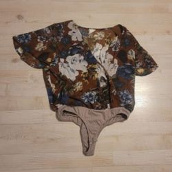 By Together Medium Womens Blouse 