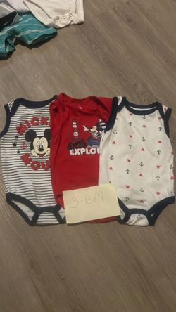 Baby clothes 3M, 3-6M ( MAKE AN OFFER)