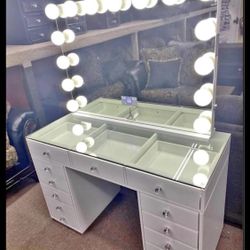 Vanity Furniture Bluetooth Speaker 🔊 We Deliver 54$ Down Financing Available !!!