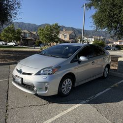 2012 Toyota Prius Plug-In Advanced