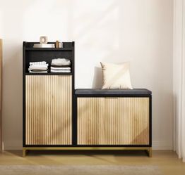 *New* assembled shoe storage