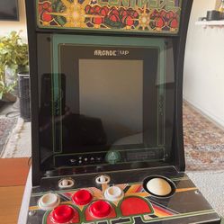 ARCADE 1 UP