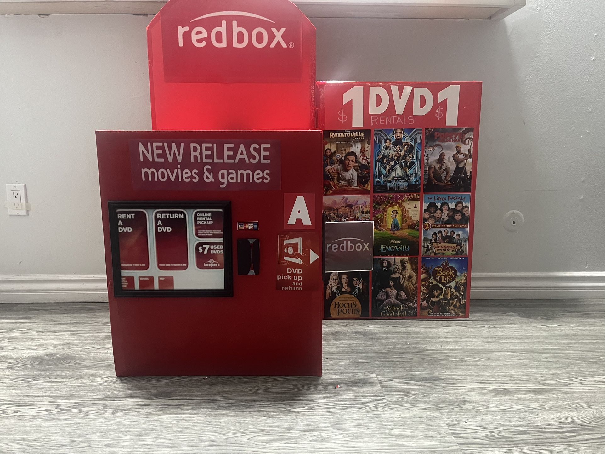 Redbox Halloween Costume 