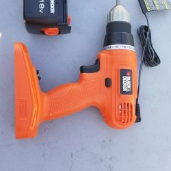 Black&decker Drill With Battery and Charger 