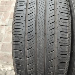 2 tires  Pirelli 265 40 21