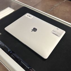 MacBook Pro 13” Laptop - i7 16GB RAM 512GB SSD