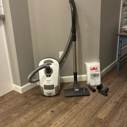 Miele Vacuum