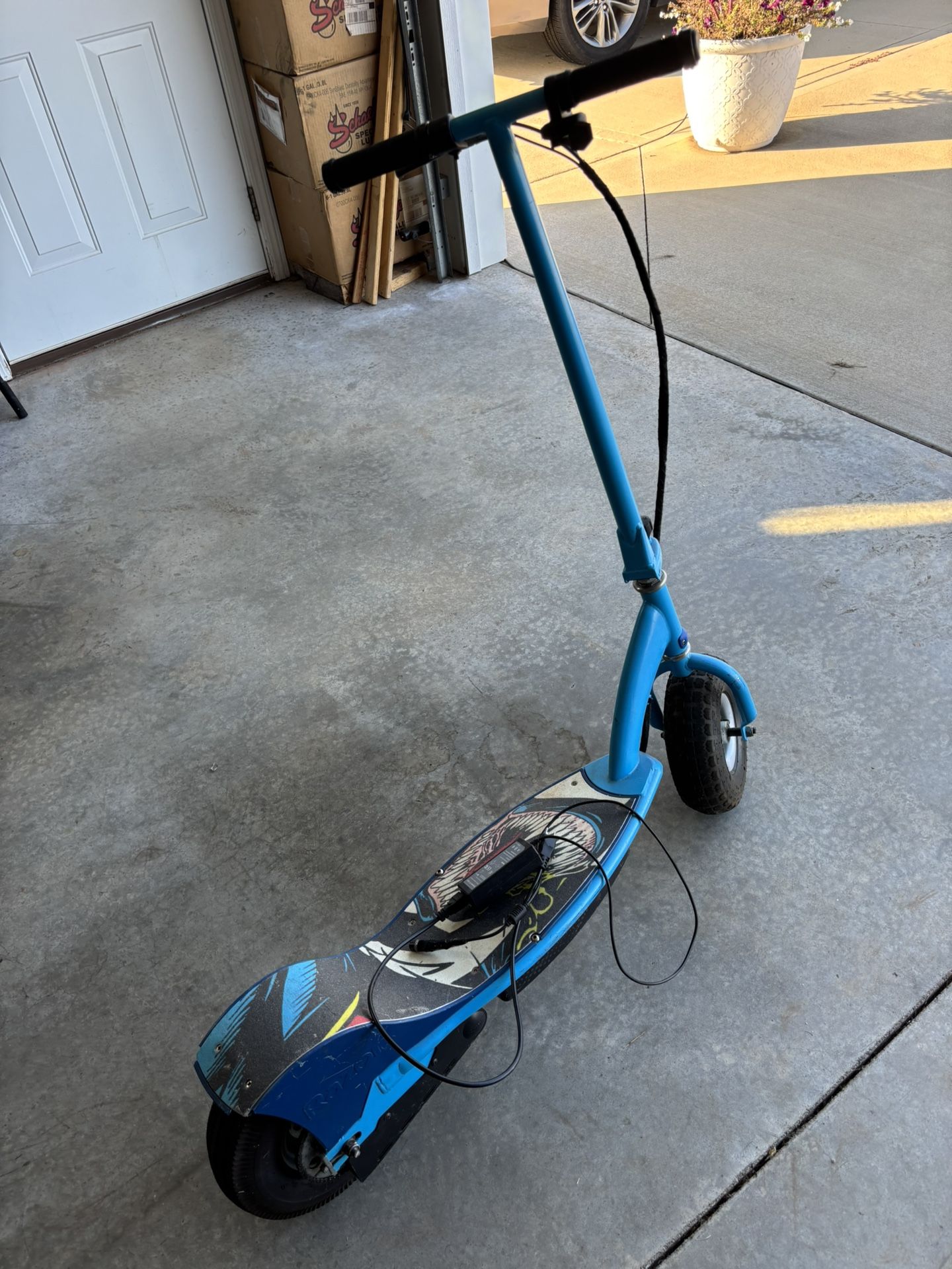 Razor Electric Scooter E300