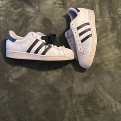 Adidas Superstar Shoes 
