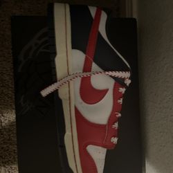 Nike dunk low Boston Red Sox size 7