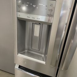 Samsung Refrigerator With Ice Maker