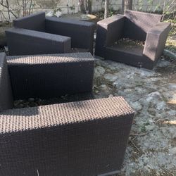 Sky Ridge 4 Piece Outdoor Set 