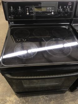 GE Electric stove