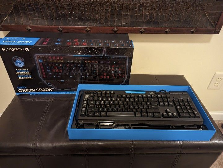 Logitech G910 Orion Spark Keyboard 