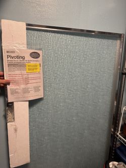 SHOWER GLASS DOOR TEXTURED