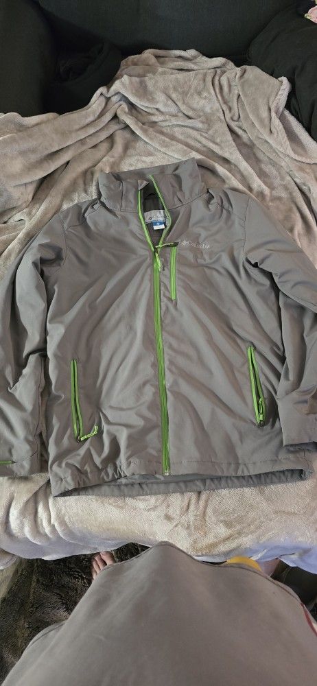 Columbia Gray and Green Heavy Winter Jacket