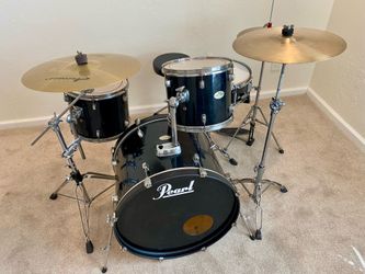 In Upland 91784. Pearl Forum complete 4 Piece drum set 22 12 13 14” mixed cymbals 14 top Paiste HH stands pedal throne $260 cash 2401 n Euclid ave Upl