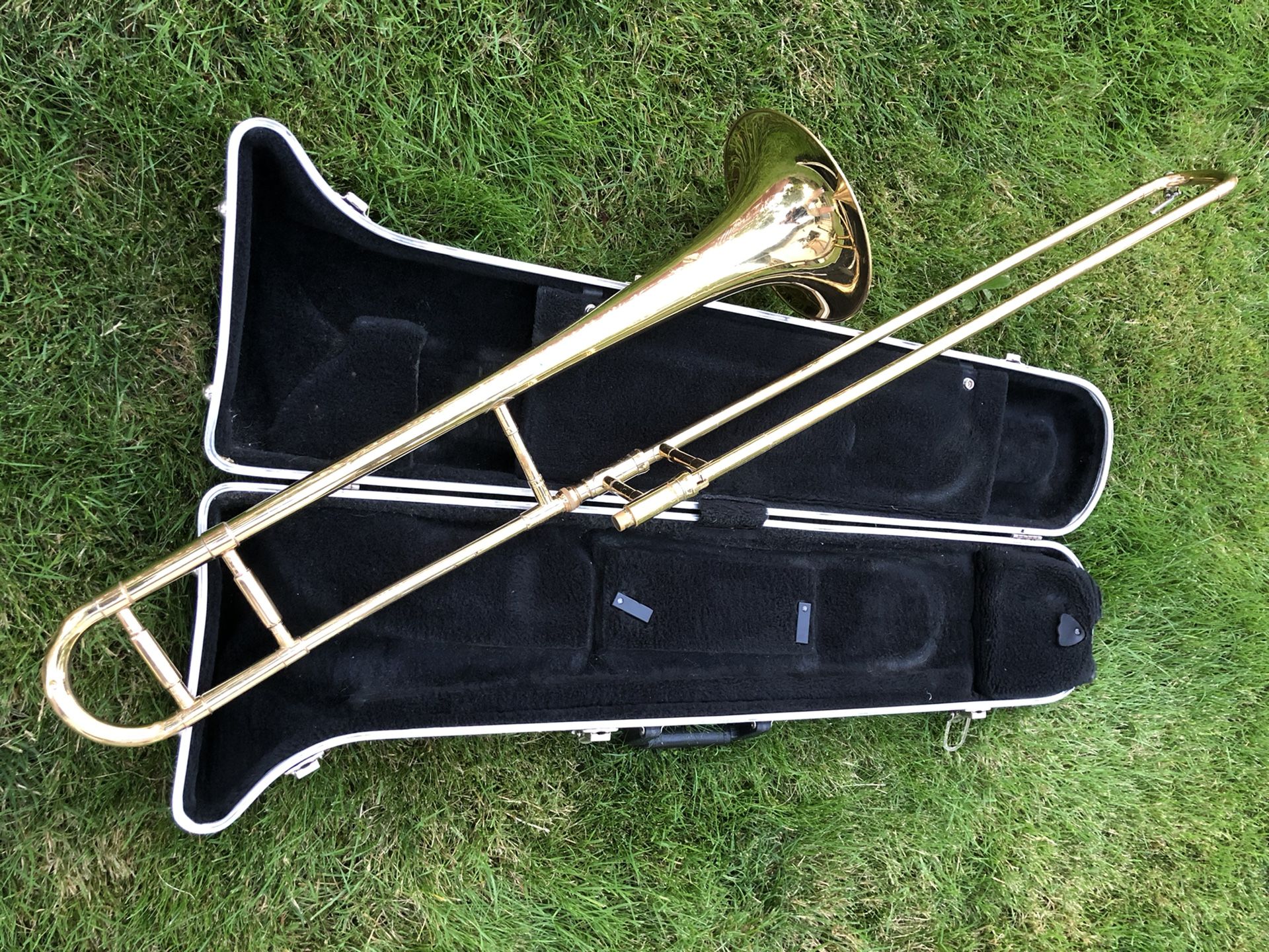 HOLTON USA Trombone Student model TR602 for Sale in Bothell, WA OfferUp