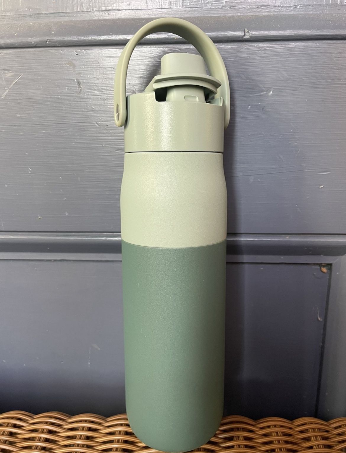 New LARQ Bottle Swig Top 23oz / 1 L Granite WhiteSTAINLESS STEEL Cold For 24h