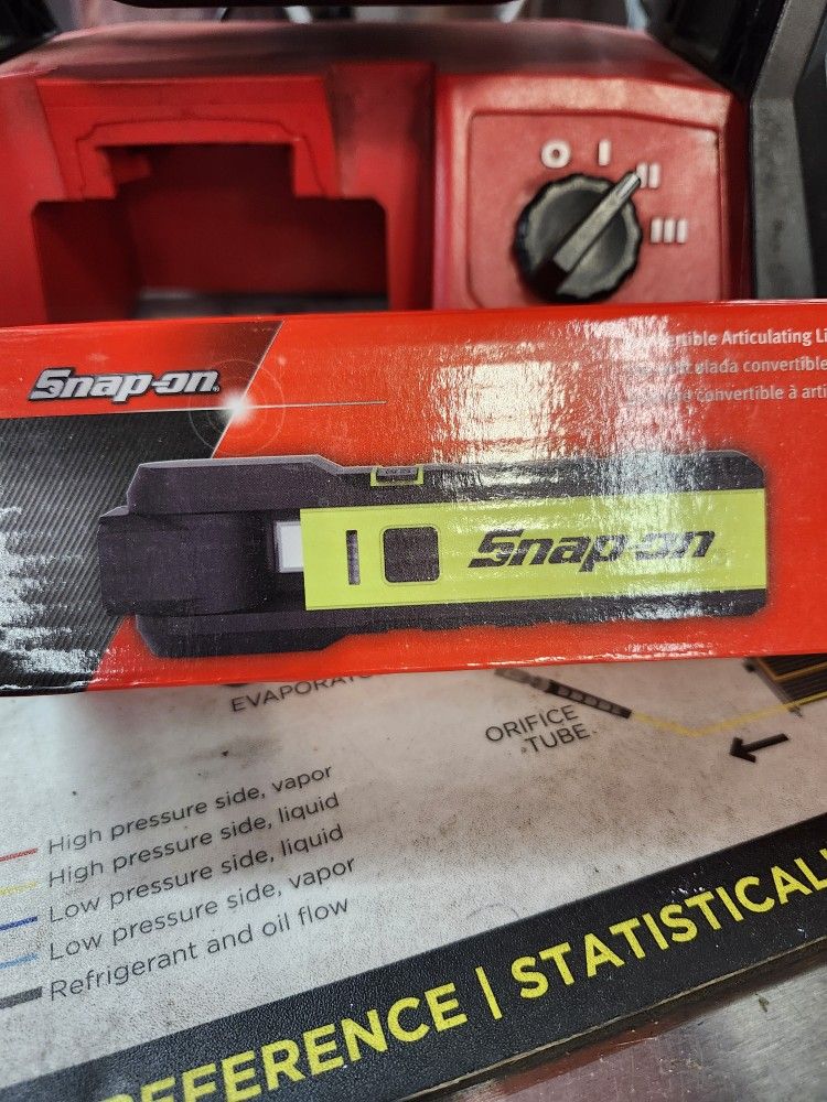 Snap On Top Of The Line Convertible Articulating Light-rechargeable