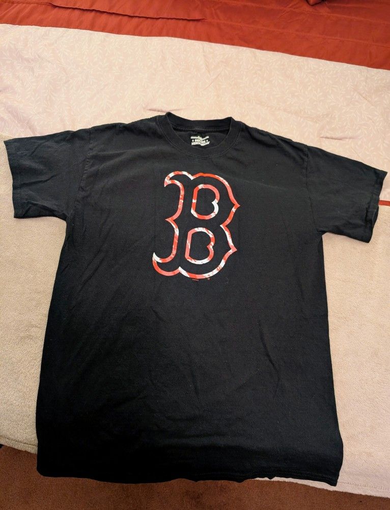 Boston Red Sox t-shirt black Men's medium