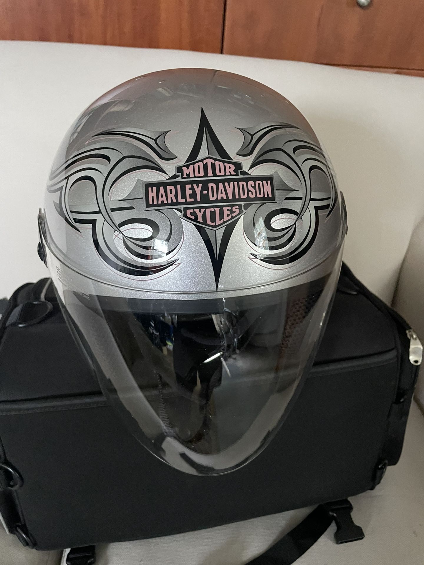 Lady Harley Davidson