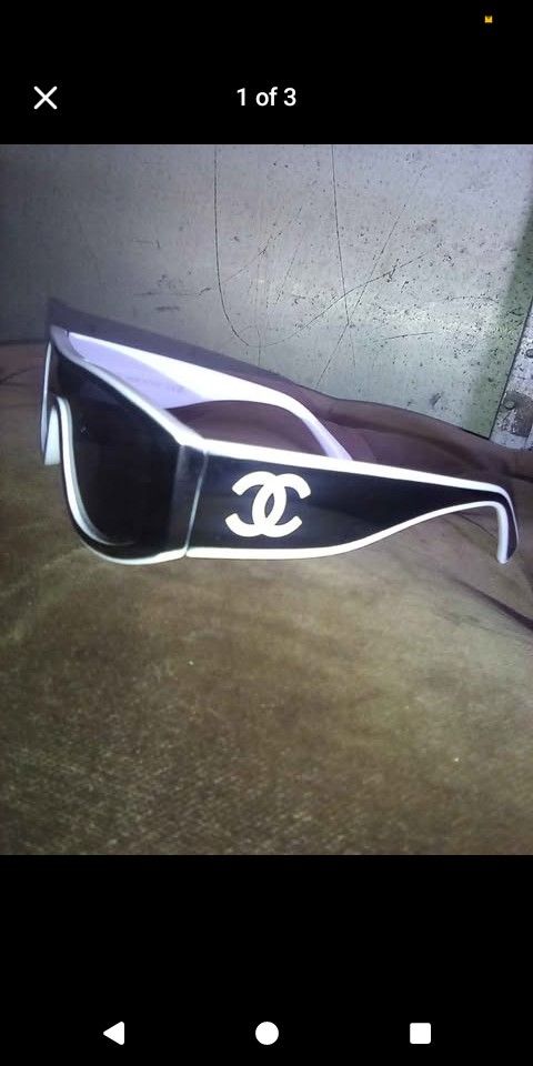 Chanel Women's Sunglasses "Cateyes"