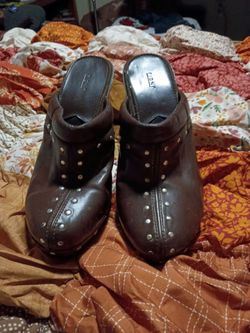 Shoes women's