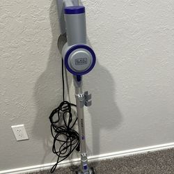 Vacuum  black decker