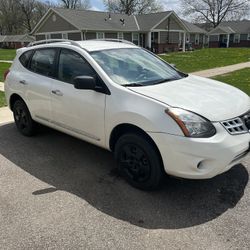 2015 Nissan Rogue Select