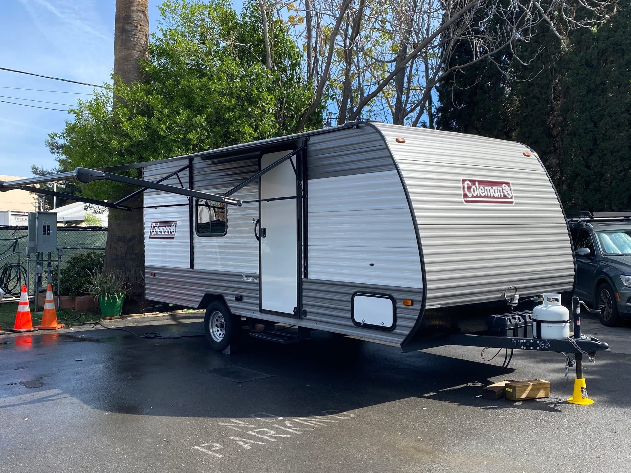 Pristine Travel Trailer 2024 Coleman’s