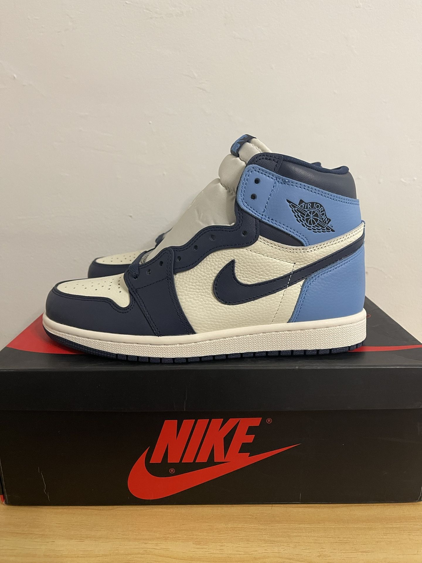 ✨New Retro 1 Jordan Obsidian