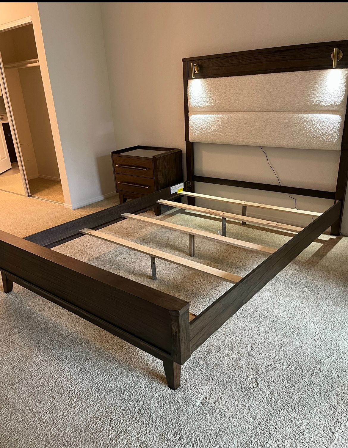 Queen Bed Frame Nightstand Matching Desk 