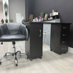 Manicure Table/chair