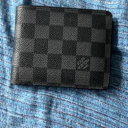 Black Louis Vuitton Wallet 