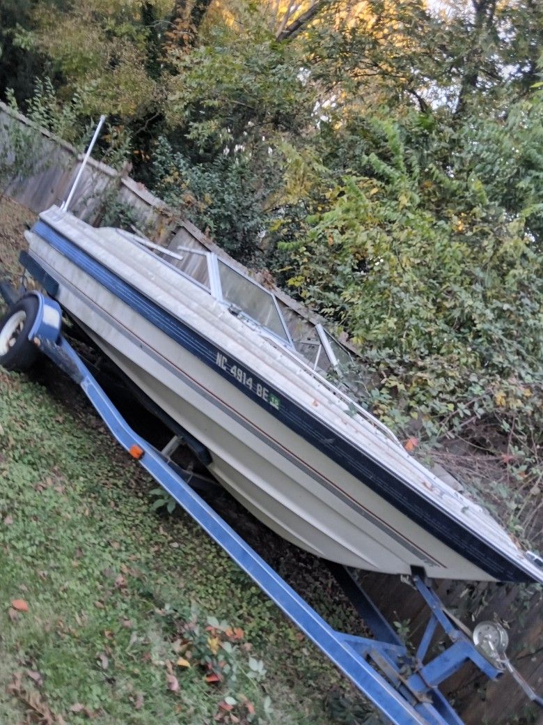 Running Boat! Selling "AS IS"$3500(Price Negotiable)